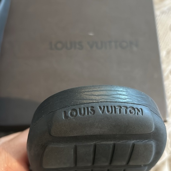 Louis Vuitton Multi Colored Takashi Marakami Rubber Slides in Box -sz. 39 - Picture 10 of 10